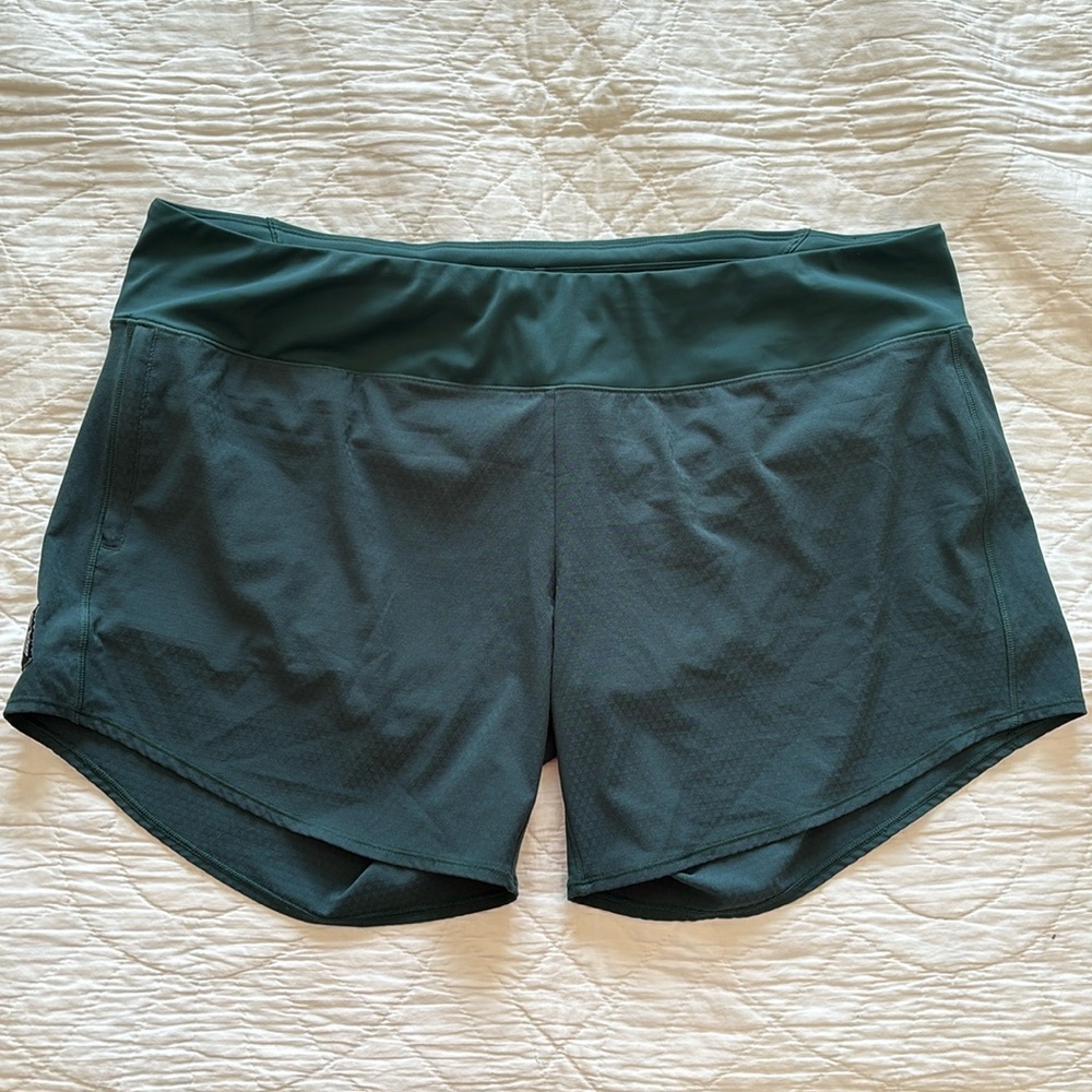Oiselle Long Roga Shorts